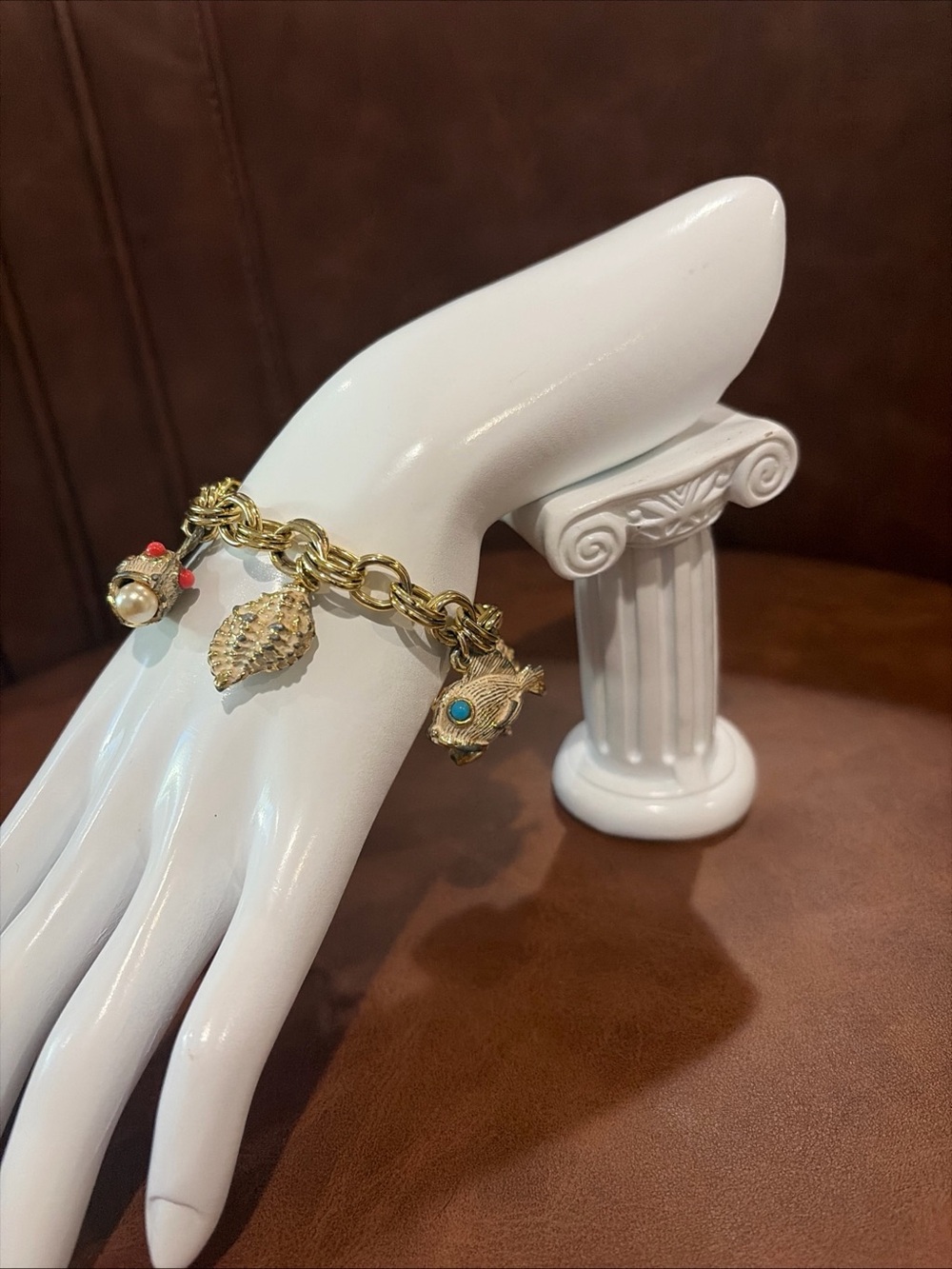 Vintage  Charm Bracelet Shells fish Faux Pearl Coral Turquoise Gold Tone Sea